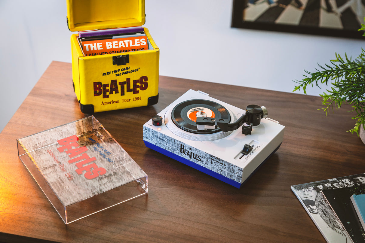 Crosley | Mini Turntable & 3"inch record carrying case - THE BEATLES (Merchandise)