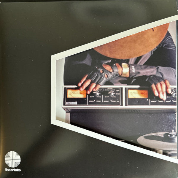 Adrian Younge - Linear Labs: São Paulo (LP) - Velvet Music