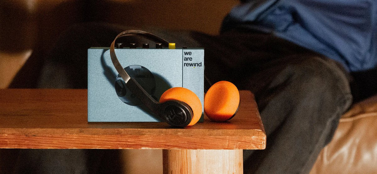 Walkman - Kurt | blauw (Merchandise) - Velvet Music