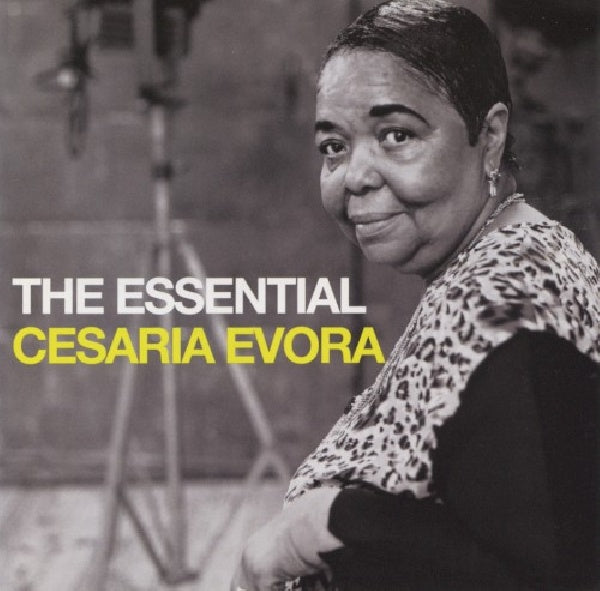 Cesária Evora - The essential (CD) - Velvet Music