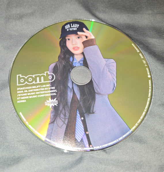 Illit (2) - Bomb (Gllit Ver.) (CD)