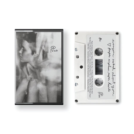 Everyone Asked About You - Paper airplanes, paper hearts (muziekcassette) - Velvet Music