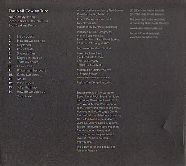 Neil Cowley Trio, The - Displaced (tweedehands CD)